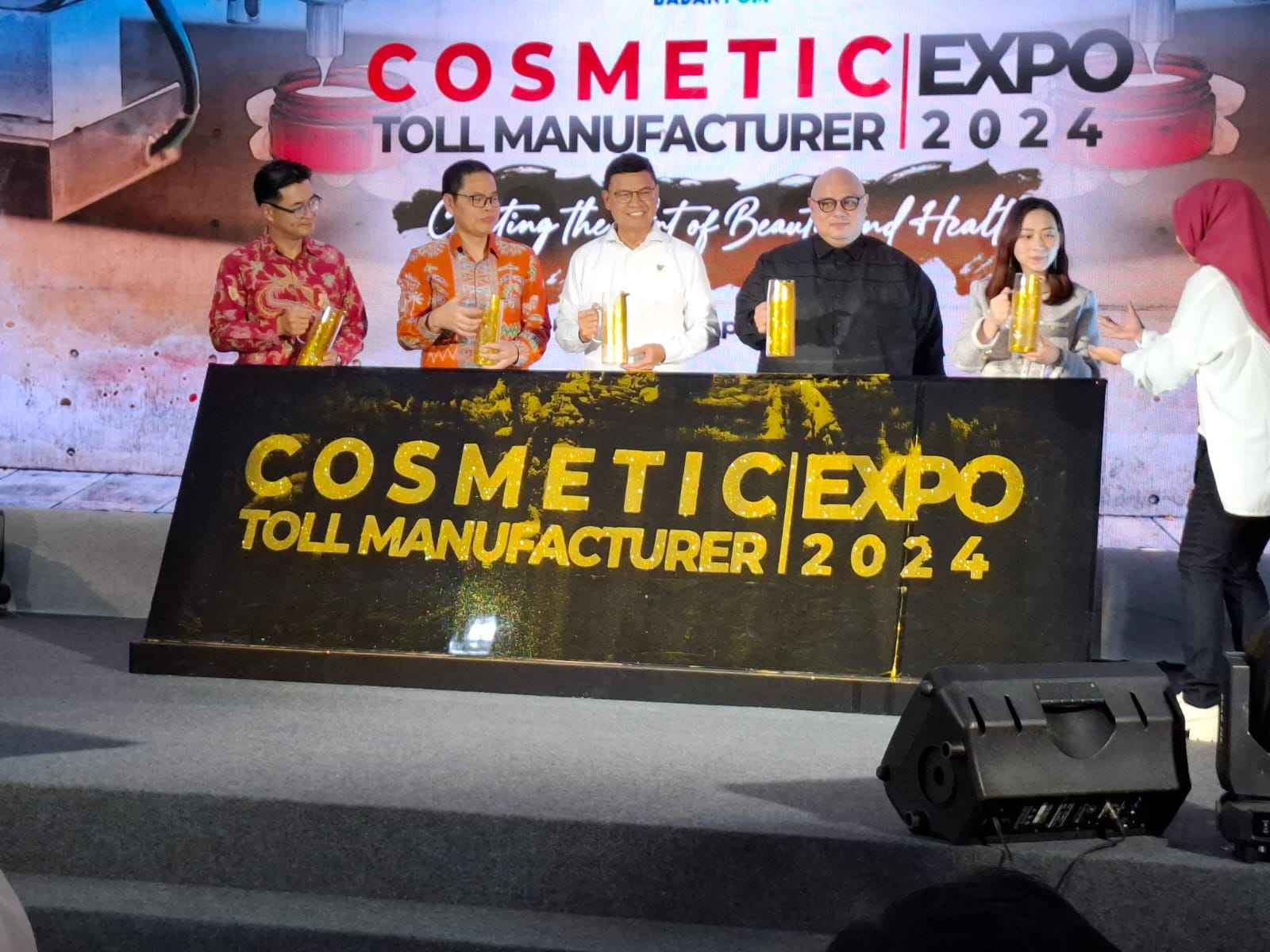 Cosmetic Toll Manufacturer Expo
